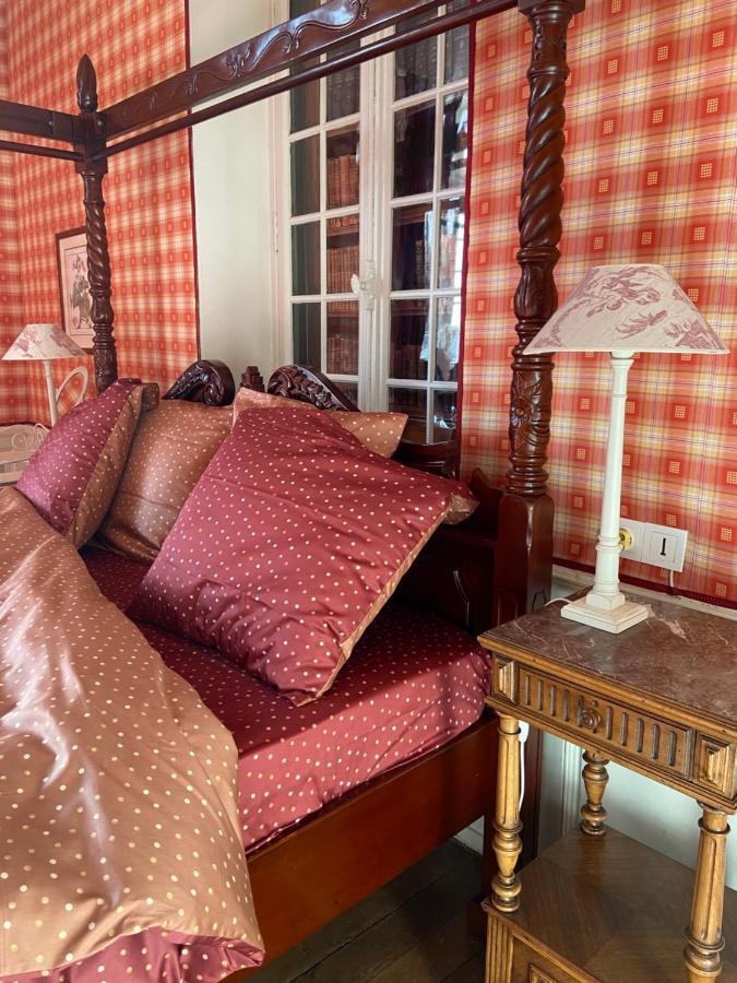 Le Castel Ecossais Bed & Breakfast Senlis  Exterior photo